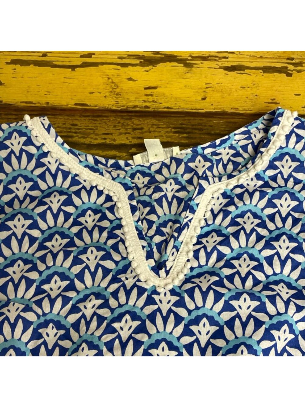 Talbots Geometric Bauble Neckline Cotton Top Blue Sz LG PETITE Resort - Picture 3 of 7